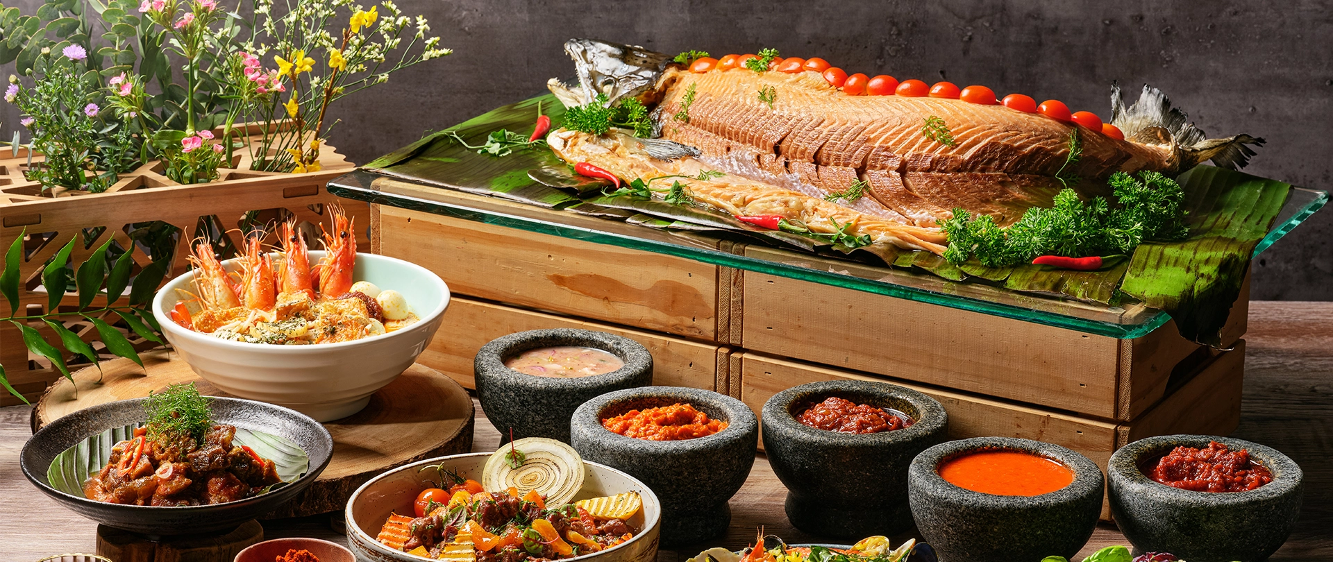 RESTAURANT AND BAR BANNER 1