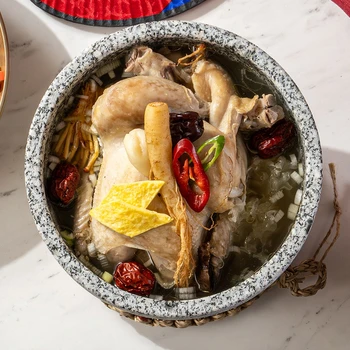 Ginseng soup