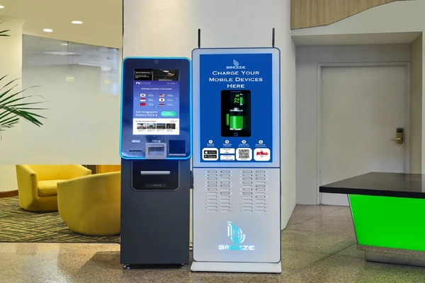 We also provide a money currency exchange and a mobile charging station for you. It's located at the lobby, near the concierge.